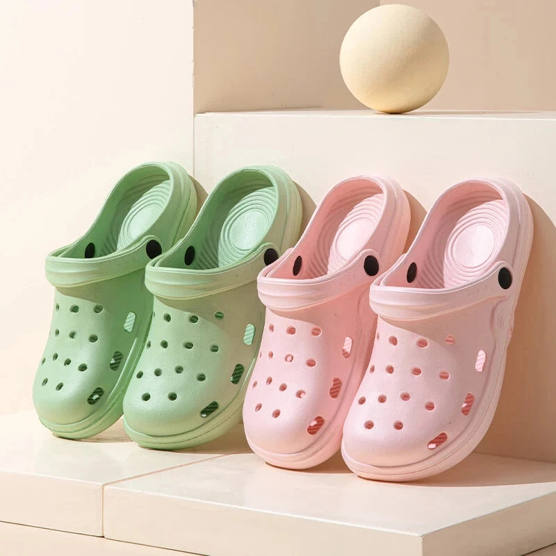 Classic Clog Unisex Slip on Women Shoe Ultra Light Water-Friendly Beach Sandals