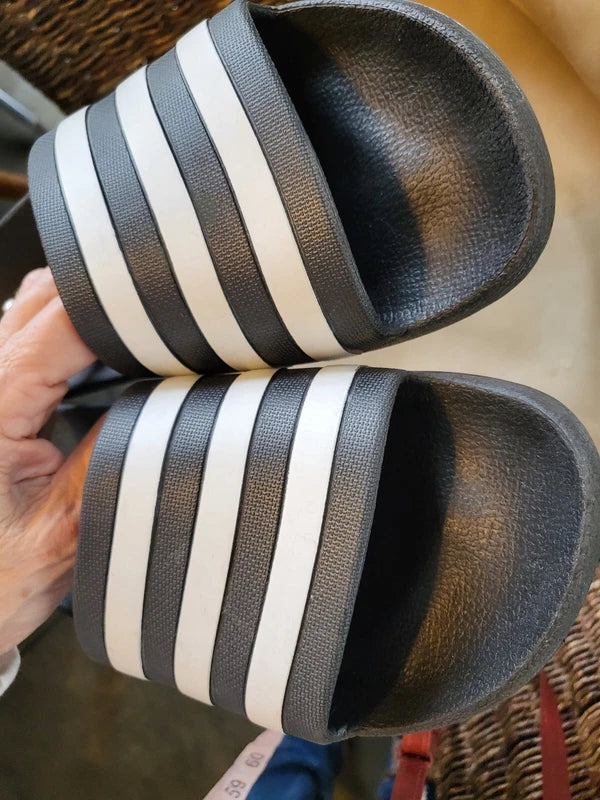 Adidas Mens Adilette Aqua Swim Black Slide Sandals  Size 6 Logo Slippers F35543