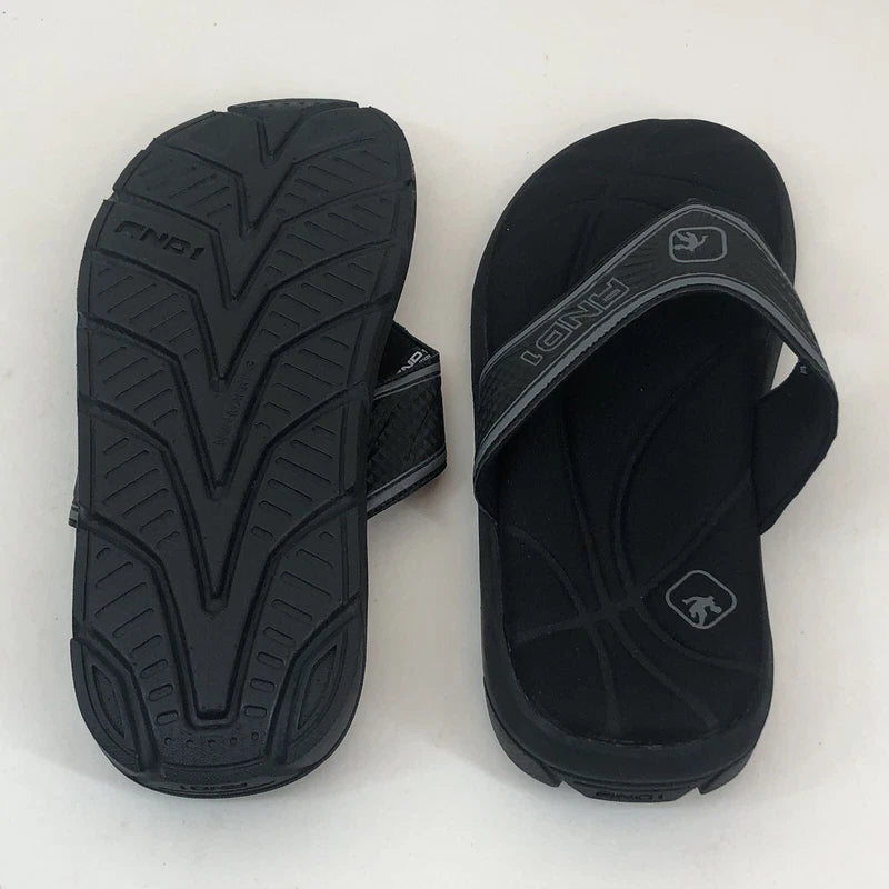 AND1 Men Athletic Beach Pool Slides Slipper Thong SZ 7 Black Gray