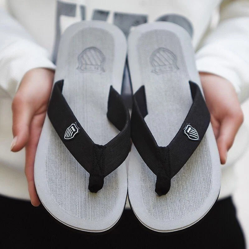Summer Men Beach Slippers Sandals Non-slip Home Slippers Indoor House