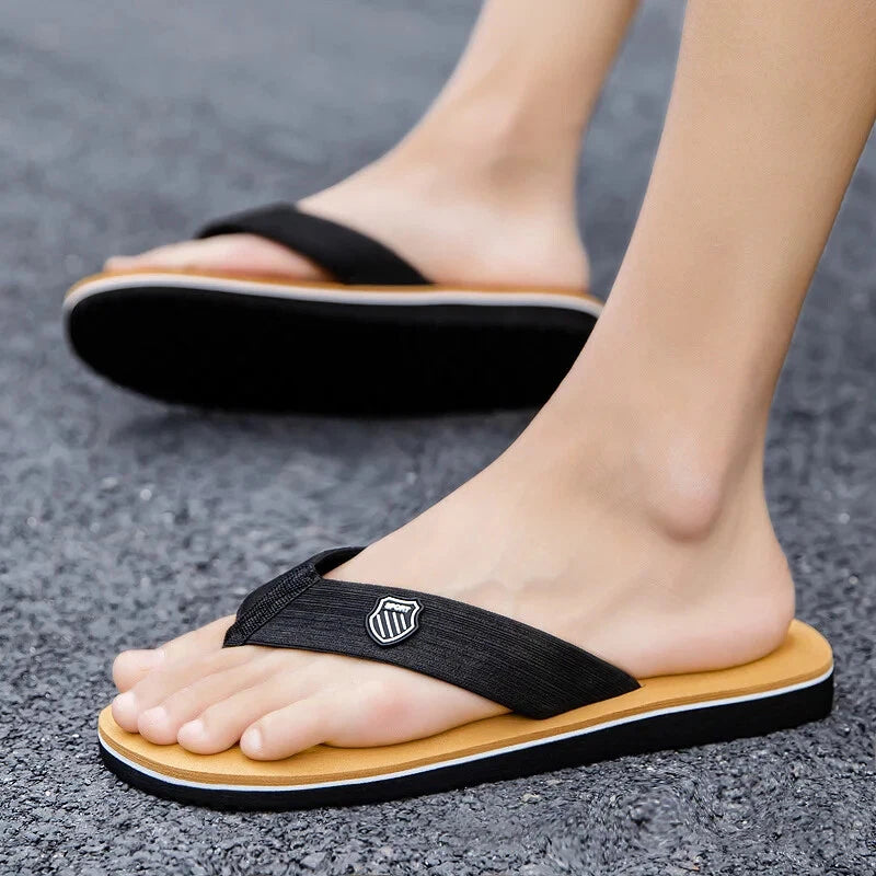 Simple New Men's Flip Flops Summer Outer Wear Non-slip Toe-gripping Clamp Shoes