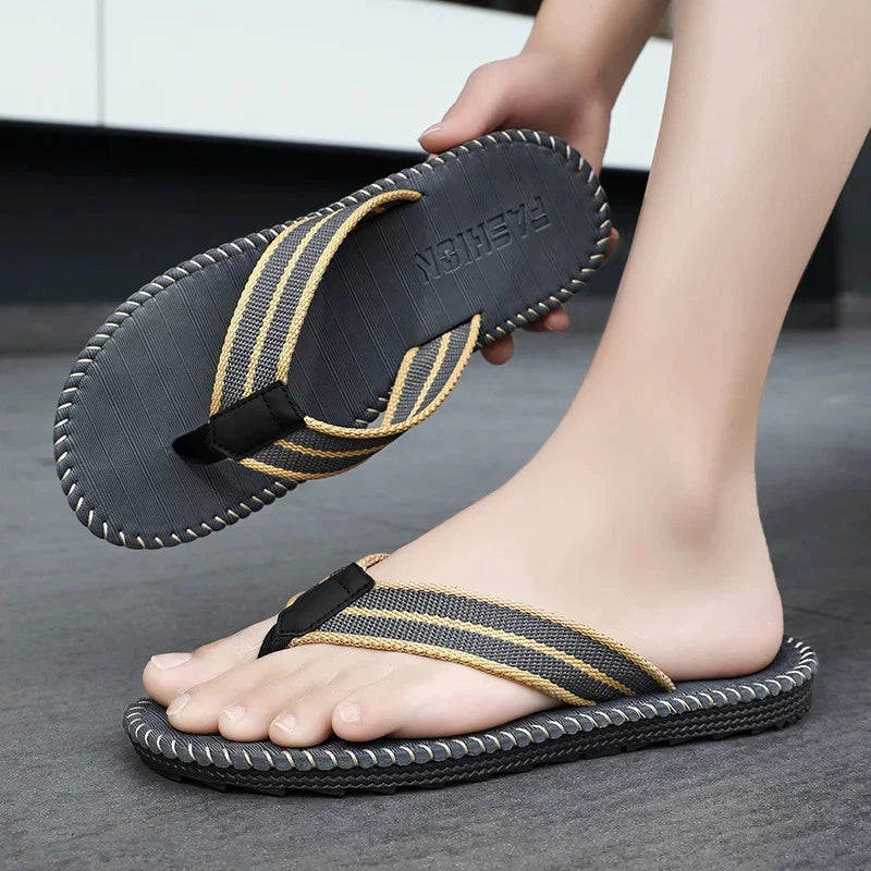 Men's flip flops summer new lightweight rubber woven slippers fashion casual