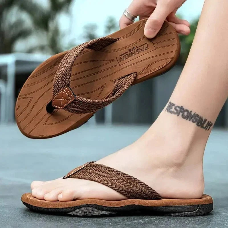 Men's Flip Flops Casual Beach Shoes Large Size Men Sandals Summer Leisure