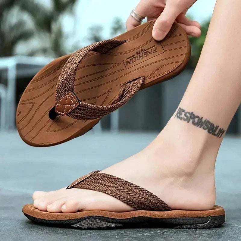 Men's Flip Flops Casual Beach Shoes Large Size Men Sandals Summer Leisure