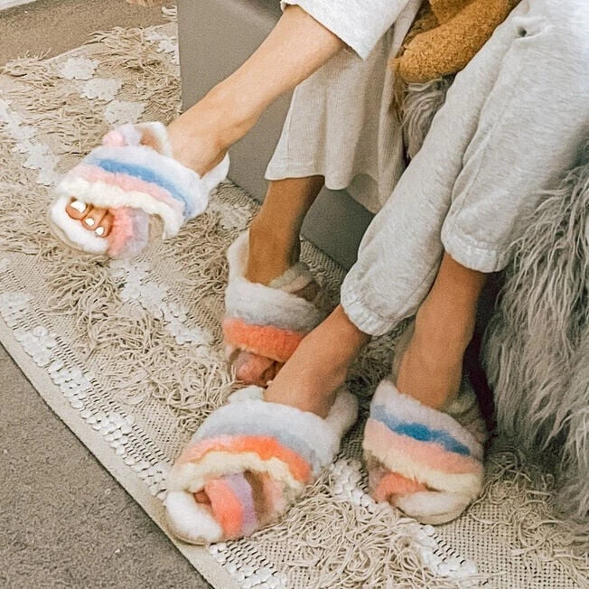 🔥BLOWOUT SALE!🔥 EMU Australia Mayberry Rainbow Pastel Slippers Sizes 6 7 8 9🔥