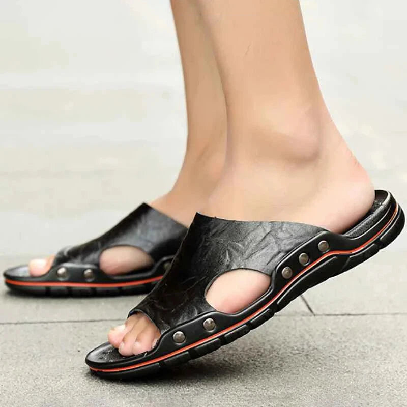Men Summer Slippers Breathable Luxury Sandals Beach Classics Leather Flip Flops